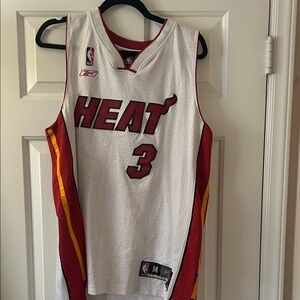 2006 Home Dwyane Wade 3 Heat Jersey Size Medium